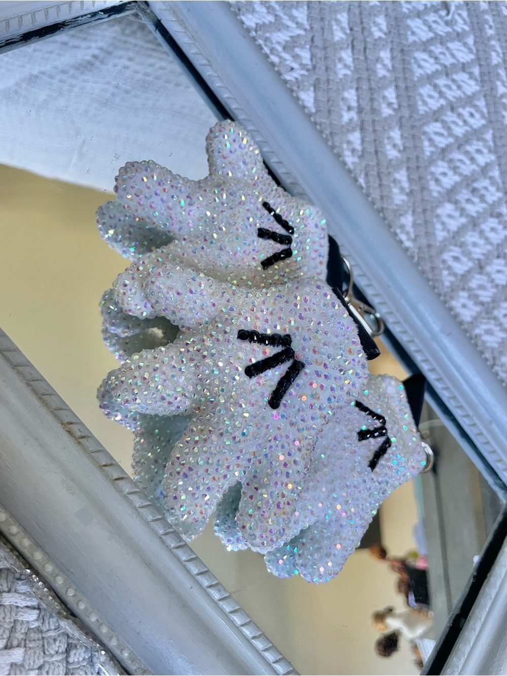 Sparkling White Mickey Glove/Hand Keychain Purse Charm